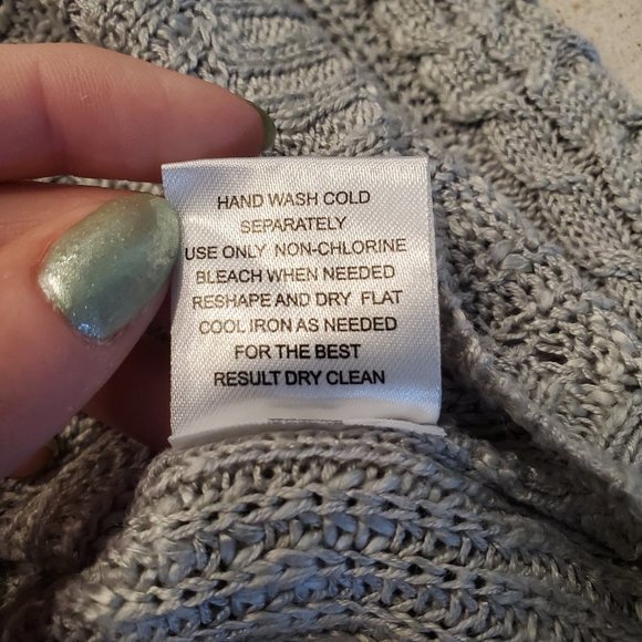 Grey sweater with braid detail on sleeves Pink Republic Size Large - Picture 3 of 10